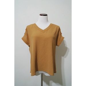 Active USA V Neck Gold/Beige blouse